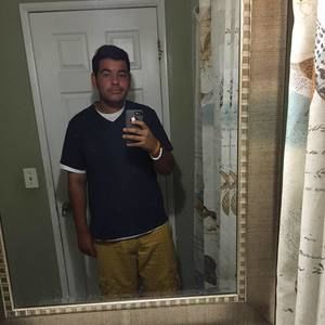 Meet your Posher, Luis